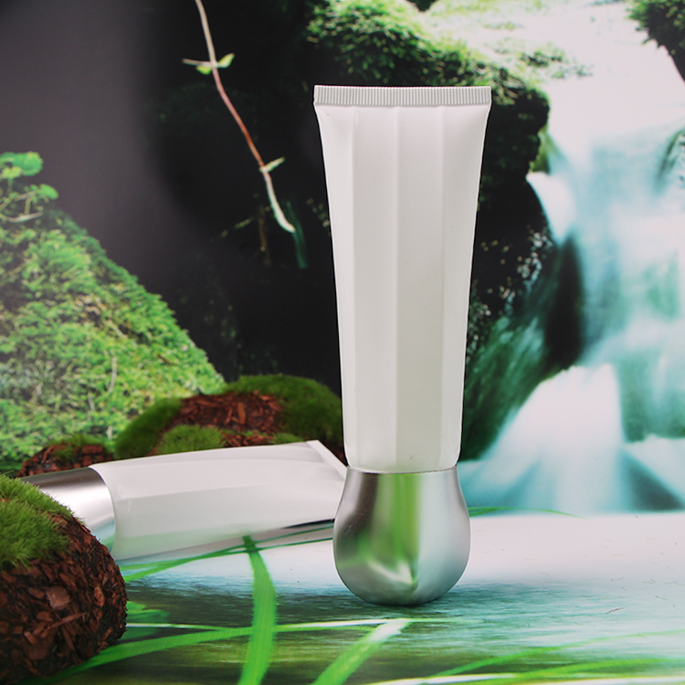 化妝品OEM包裝材料是什么(化妝品軟管包裝材料的特點)